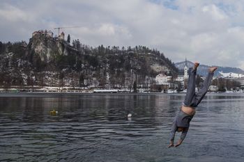 Svetovno prvenstvo v zimskem plavanju ponovno na Bledu