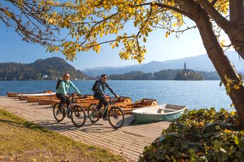 Lonely Planet izpostavlja novo slovensko kolesarsko pot