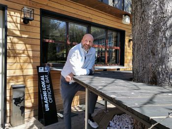 Jani Klemenčič v času epidemije kuha brezplačne obroke za starejše