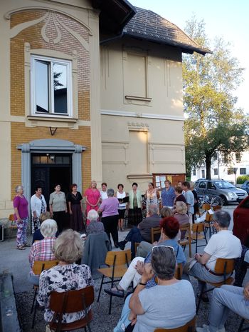   "STAROST NI ZA MEVŽE"