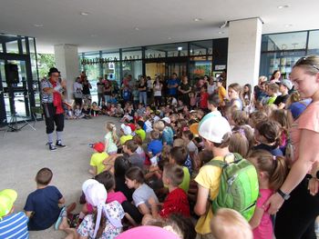 KNJIŽNICA – VESOLJE ZAKLADOV 2021/2022