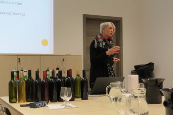 V Skriljah se vedno nekaj dogaja