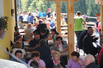 Prvomajsko srečanje na Čreti