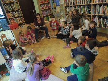 Po pravljici diši ... v Občinski knjižnici Vransko