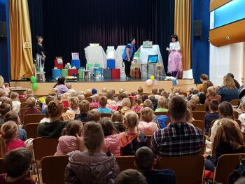 Maček Muri obiskal otroke Vrtca Vransko