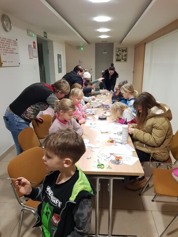 Zimska pravljična ura z ustvarjalnico v Občinski knjižnici Vransko