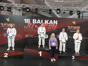 Zala Miklavc postala balkanska prvakinja v JU-JITSU