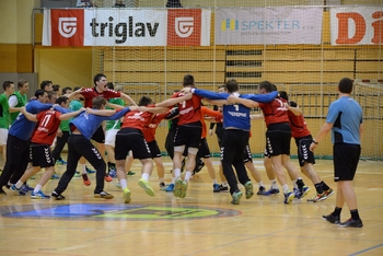 ZMAGA NA ZASAVSKEM DERBIJU