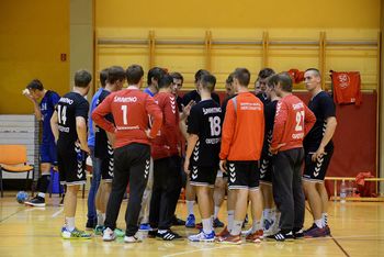 ZMAGA NA PRVI TEKMI, PORAZ NA DRUGI