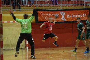 DELITEV TOČK V DVORANI PUNGRT