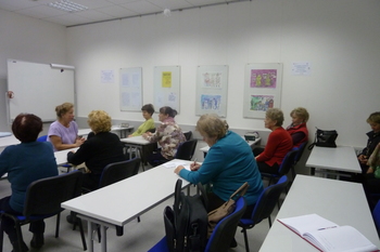 PREDAVANJE O BOLEČINAH V PRSNEM KOŠU