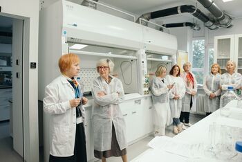 Z navdihom in znanjem v jesenska srečanja članic Društva poslovnih žensk FAM