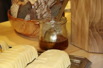 Tradicionalni slovenski zajtrk