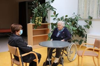 ŽIVLJENJE V DOMU V ČASU POPUŠČANJA UKREPOV