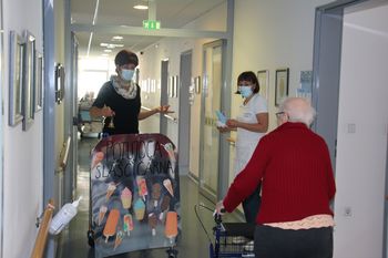 POTUJOČA SLAŠČIČARNA