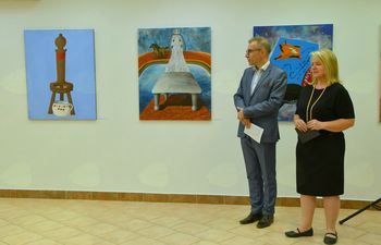 Likovna razstava "Stol" v gorenjski prestolnici