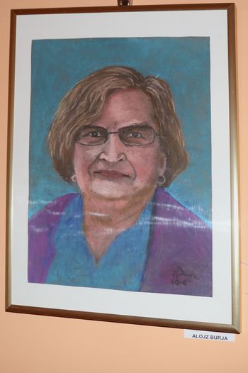 Portreti v pastelu v občinski zgradbi in Mestni kavarni Portreti v pastelu v občinski zgradbi in Mestni kavarni