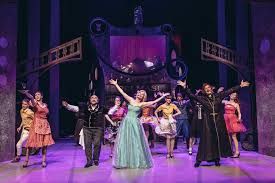  Društvo upokojencev Šmartno vabi na ogled operete NETOPIR