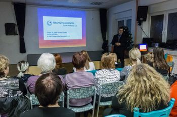 Predstavitev terapevtske hipnoze  v AIA – Mladinskem centru