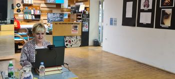 KAKO IZ DEPRESIJE, PANIKE IN TESNOBE V SREČNO ŽIVLJENJE KAKO IZ DEPRESIJE, PANIKE IN TESNOBE V SREČNO ŽIVLJENJE