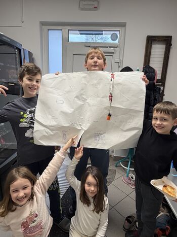 AIA- zimsko počitniško varstvo v Mengšu:  smeh, ustvarjanje in nova prijateljstva