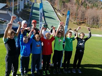 Mengeški orliči za nagrado že pri enajstih in dvanajstih letih poleteli na Bloudkovi velikanki