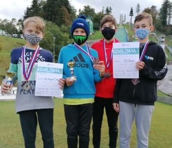 Na državnih prvenstvih štiri kolajne za upe iz SSK Mengeš 