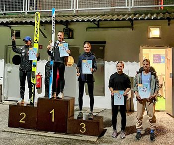 Skakalnice spet obratujejo s polno paro