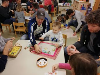 Večer z očeti pri Čebelah