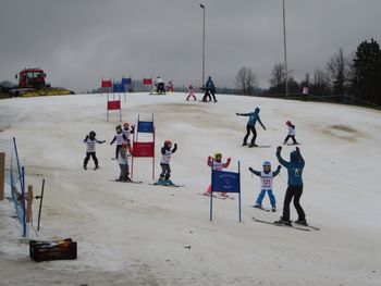 Tečaj smučanja v Šentjoštu