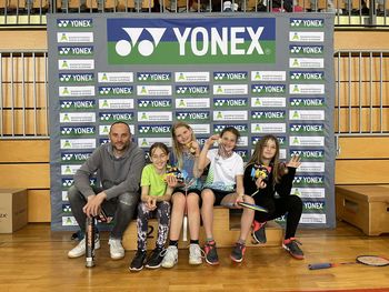Mladi badmintonisti na 2. turnirju do 11 in 13 let za državno lestvico