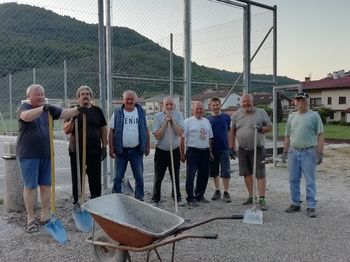 Pohvale prostovoljcem in v razmislek uporabnikom