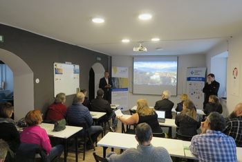 Petim evropskim partnerjem predstavili odlične primere inovativnega povezovanja in spodbujanja podjetništva v Srcu Slovenije 