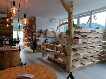 S pilotnimi aktivnostmi P-IRIS do prve POP-UP trgovine v Litiji in Šmartnem