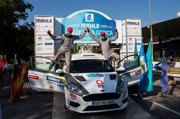 Na rallyju v Novi Gorici zmagovalne stopničke za člana ŠD Gas Kras Jerneja in Gregorja Fakina