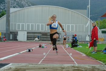 Dva športa – eno dekle