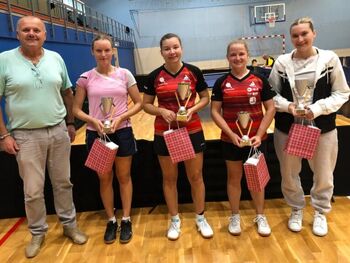 1. odprti turnir za člane in članice v namiznem tenisu