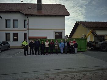 Zahvala vsem sodelujočim na čistilni akciji v Dobju