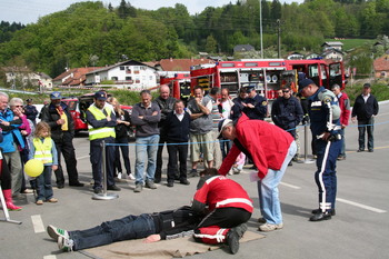 Motoristi in kolesarji varno na cesto 2017 Motoristi in kolesarji varno na cesto 2017