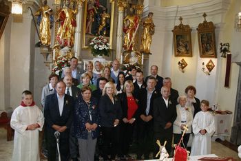 Zakonski jubilanti v cerkvi svetega Tomaža v Krašnji