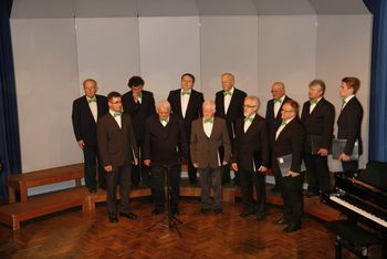 Ubrano petje številnih pevk in pevcev  v Lukovici  