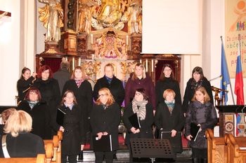 Revija odraslih pevskih zborov dekanije Domžale 