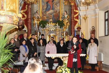 Revija odraslih cerkvenih pevskih zborov dekanije Domžale 