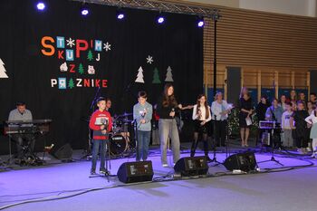 Stopimo skupaj za praznike 