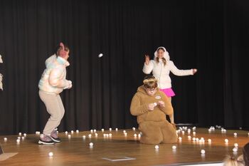 V Krašnjo prišel sveti Miklavž V Krašnjo prišel sveti Miklavž