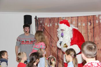 Božiček v Gostišču pri Čebelici na Brdu