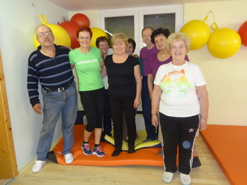 INVALIDI TELOVADIJO TUDI V ZREČAH