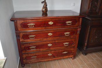 DAN ODPRTIH VRAT Z GARAŽNO RAZPRODAJO DAN ODPRTIH VRAT Z GARAŽNO RAZPRODAJO