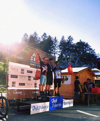 Zaključek tekmovalne sezone v spustu z gorskimi kolesi ŠKTD Avče Zaključek tekmovalne sezone v spustu z gorskimi kolesi ŠKTD Avče