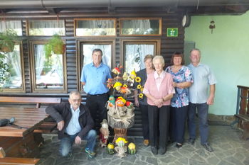 Težko življenje je ni uničilo